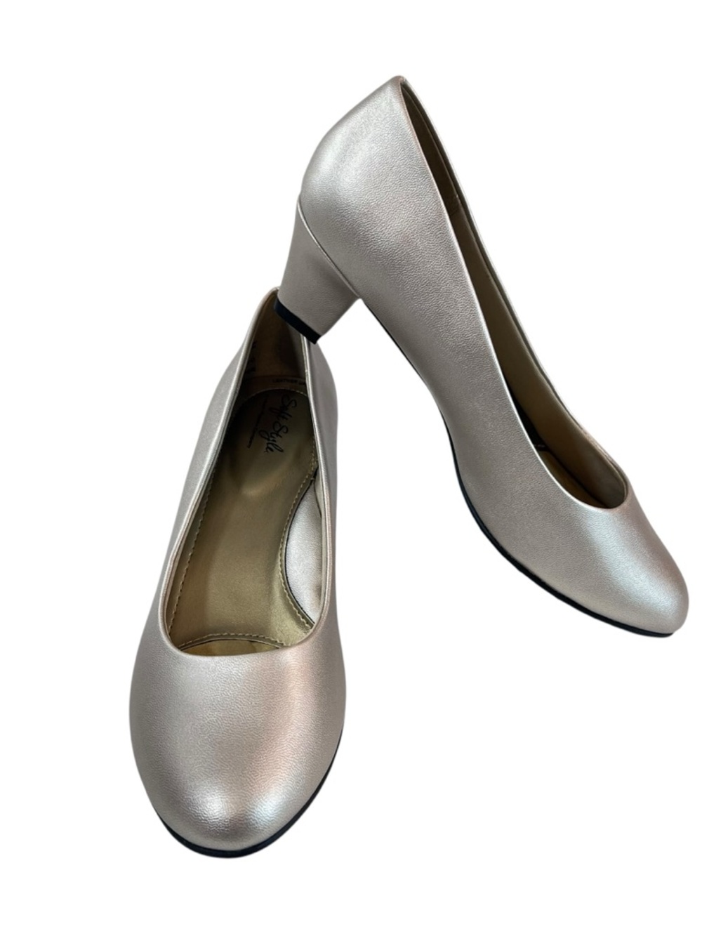 Soft Style by Hush Puppies Gail Pump Womens Size 8.5 New Heel Height 2.25”